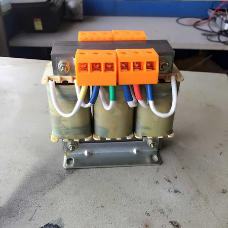 ʽ׃380V׃220V